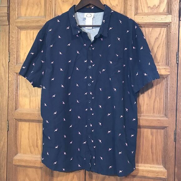 33 Revolutions Flamingo Shirt Men's size XL Button Down Navy & Pink Short Sleeve - Picture 1 of 8